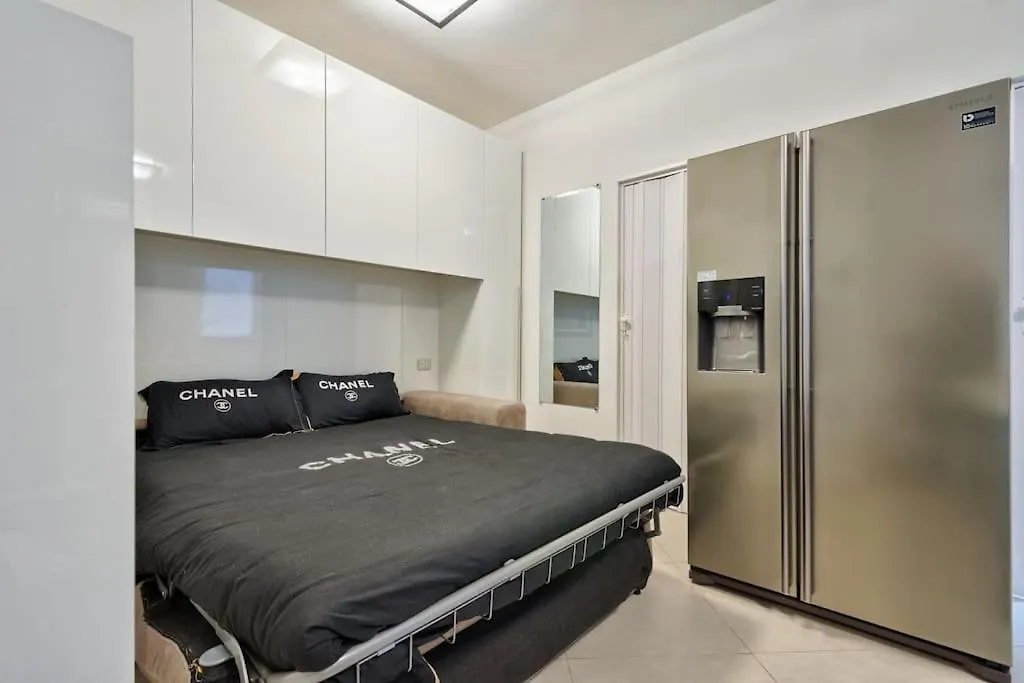 Apartment Mini Suite Fronte Mare Piazza Mazzini Lido di Jesolo
